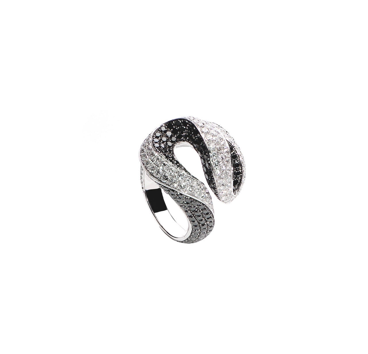Sculptural Black & White Diamond Intertwined Statement Ring D3-003